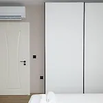 1br Luxury With Sea View And Parking Space * וארנה