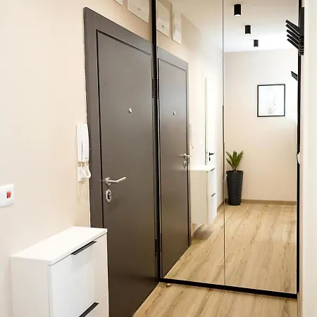 Apartment 1br Luxury With Sea View And Parking Space *