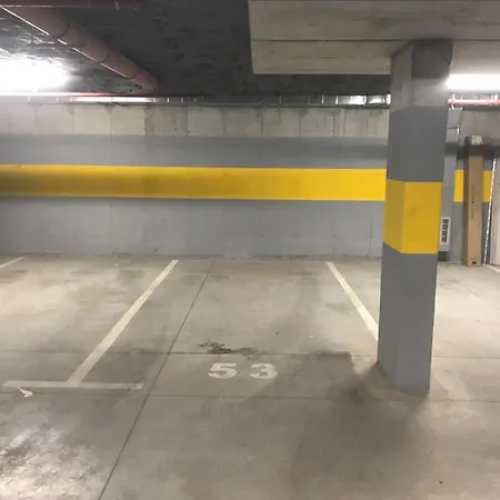 Apartment 1br Luxury With Sea View And Parking Space *