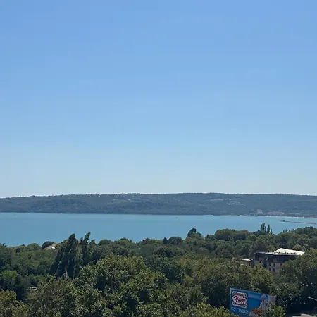 1br Luxury With Sea View And Parking Space Lejlighed Varna
