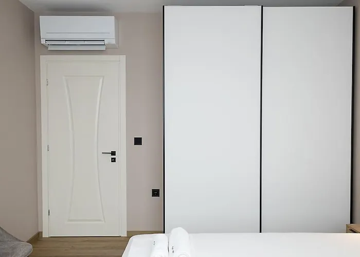 1br Luxury With Sea View And Parking Space * Варна